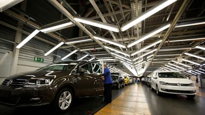 Trabalhadores da Autoeuropa chumbaram segundo pré-acordo - TVI