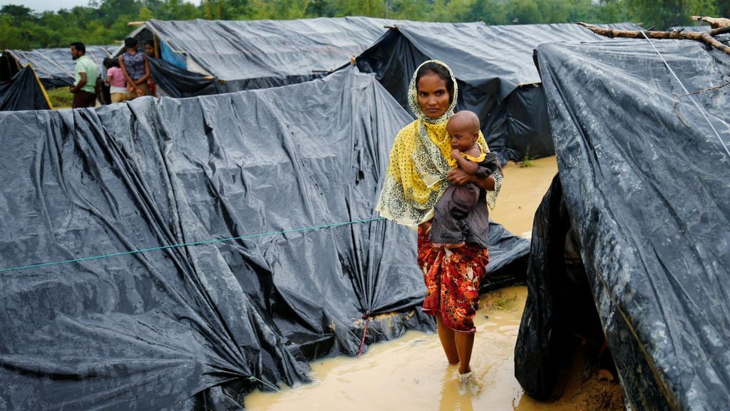 Mais de 400 mil rohingya já fugiram da Birmânia devido à violência