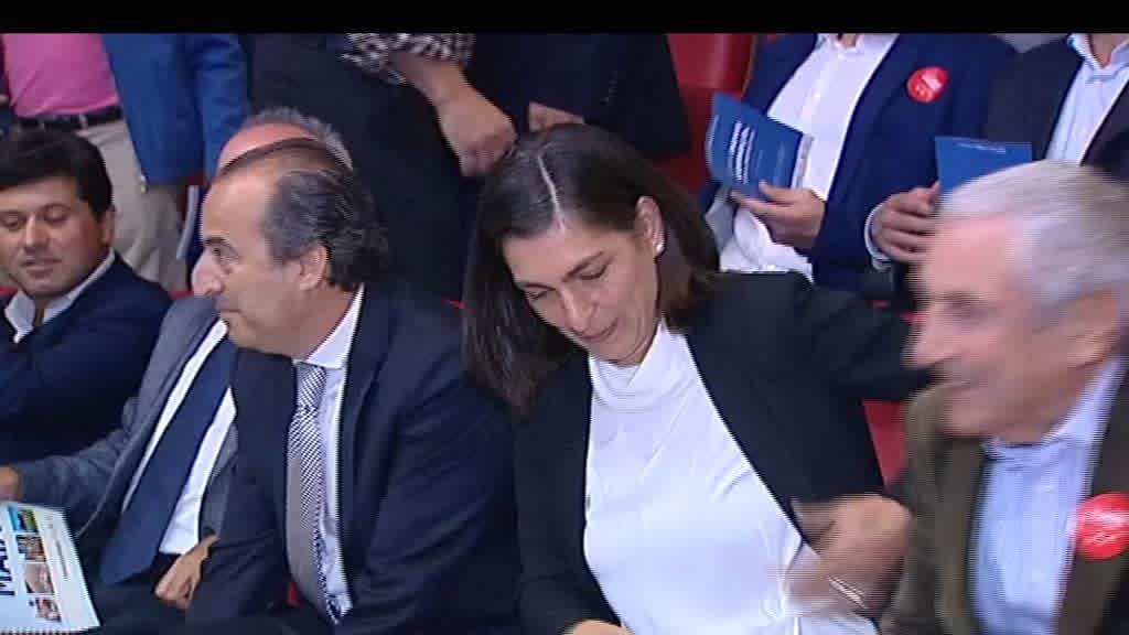 Ana Catarina Mendes foi à Maia apoiar filho de antigo autarca do PSD