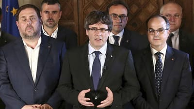 Governo espanhol pede a Puigdemont para "que não comece nada irreversível" - TVI