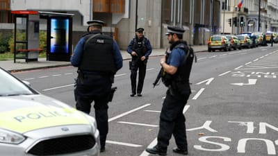 Londres: atropelamento junto a museu faz 11 feridos - TVI