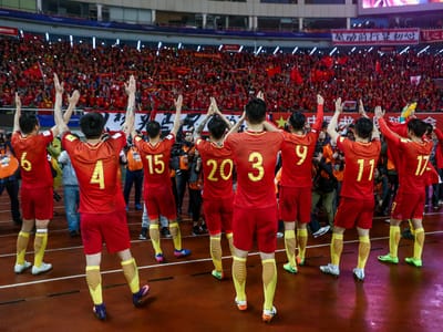 China projeta teto salarial no futebol para combater insustentabilidade - TVI