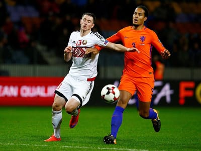 Van Dijk abandona estágio da seleção holandesa - TVI