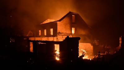 Mais de 90 pessoas morreram em incêndios nos últimos quatro meses - TVI