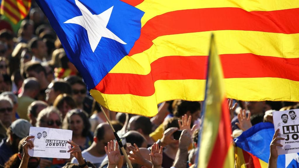 Manifestação pró-independentista na Catalunha