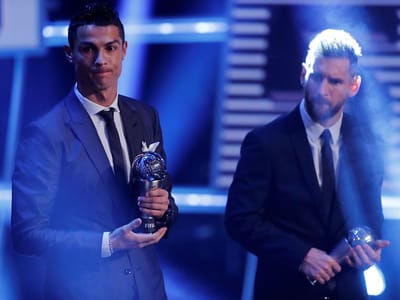 «Cristiano Ronaldo está obcecado em derrotar Messi» - TVI