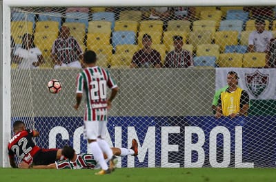 Brasil: Fluminense vence Ponte Preta e já pode respirar de alívio - TVI