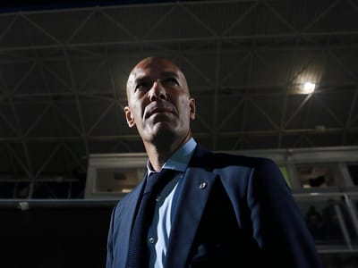 Zidane: «Querem o Real a ganhar por cinco mas não é fácil» - TVI