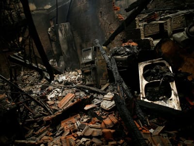 FPF entrega casas reconstruídas a famílias após os incêndios - TVI