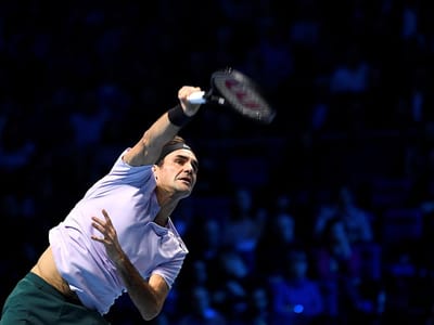 US Open: Federer eliminado, Serena arrasa Wang - TVI