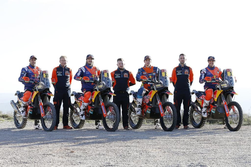 Equipa KTM está pronta para atacar o Dakar'2018