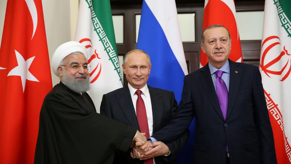 Putin com Rouhani e Erdogan