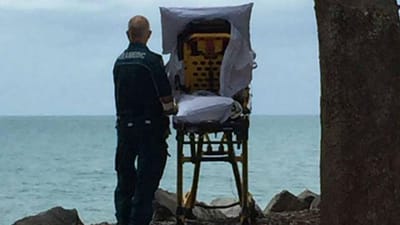 Paramédicos levam doente à praia para cumprir último desejo - TVI