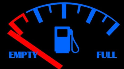 Combustíveis em queda no início da semana - TVI