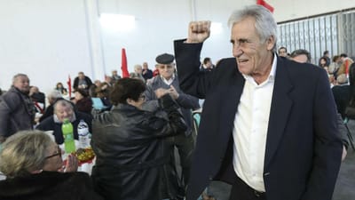 Eurogrupo: Jerónimo diz que Centeno não vai definir políticas - TVI