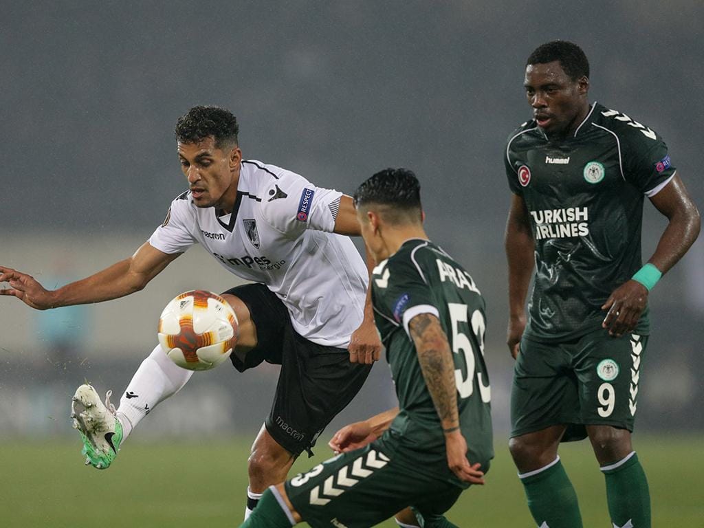 Vitória Guimarães-Konyaspor (Reuters)