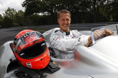 Michael Schumacher é o 5.º mais bem pago da história do desporto - TVI