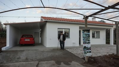 Região Centro já reconstruiu mais de metade das casas atingidas pelos incêndios - TVI