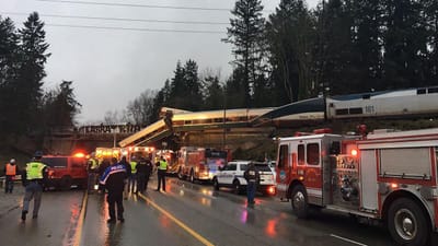 Pelo menos seis mortos e 77 feridos em descarrilamento de comboio nos Estados Unidos - TVI