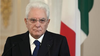Itália tenta formar governo com presidente do Senado - TVI