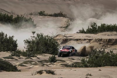 Dakar 2018: Peugeot defende Carlos Sainz - TVI