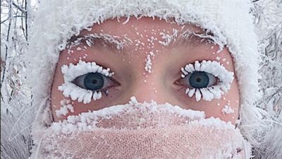 Temperaturas de congelar as pestanas na aldeia mais fria do mundo - TVI