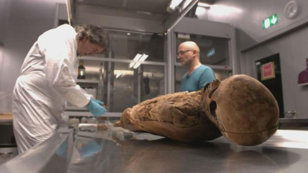 O corpo da mulher foi encontrado bem conservado numa Igreja da Basileia