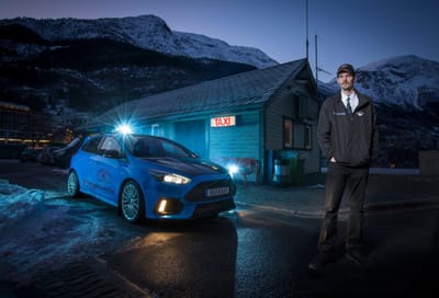 Há táxis e taxistas: e estes são «os mais famosos» da Noruega - TVI