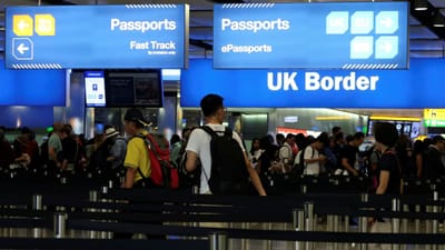 Migrações: Governo britânico propõe endurecer sistema de asilo - TVI