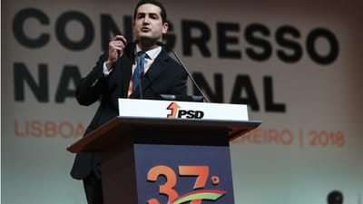Hugo Soares defende referendo sobre eutanásia no Congresso do PSD - TVI