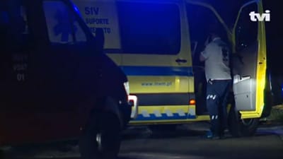 Dois jovens morrem atropelados à saída do café - TVI