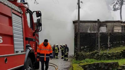 Incêndio em habitação faz um morto em Arouca - TVI