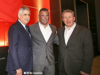 Benfica anuncia saída do treinador da equipa de futebol feminino - TVI