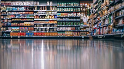 Covid-19: CIP contra proibição de venda de determinados artigos nos supermercados - TVI