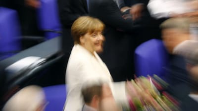Angela Merkel empossada como nova chanceler da Alemanha - TVI