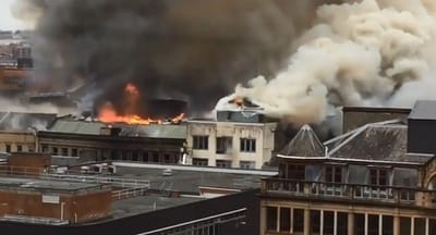 Incêndio queima prédio no centro da maior cidade escocesa - TVI