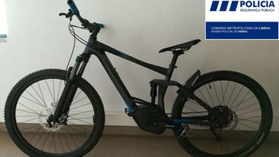 Roubou uma bicicleta de 4.000 euros mas foi apanhado pela PSP quando pedalava - TVI