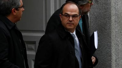 Catalunha: Turull renuncia a candidatura e Sànchez aceita avançar - TVI