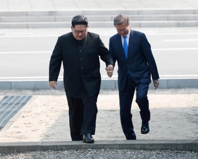 Mundo aplaude cimeira das Coreias, mas "só o tempo dirá" se resulta - TVI