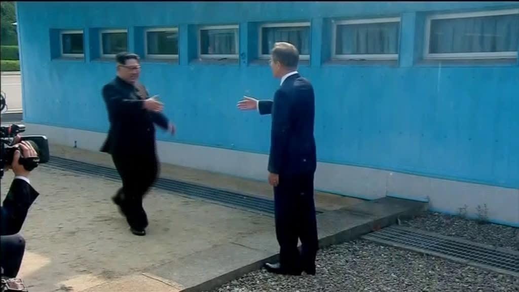 Mundo aplaude acordo de paz entre Coreias (mas desconfia)
