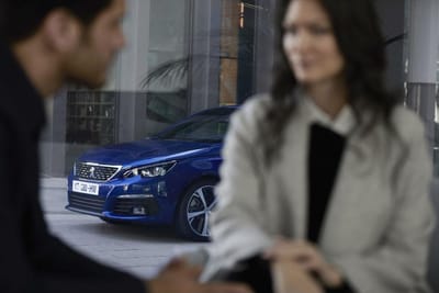 Clientes avaliam serviço da Peugeot - TVI