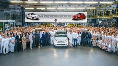 Fiat 500 chega aos dois milhões - TVI