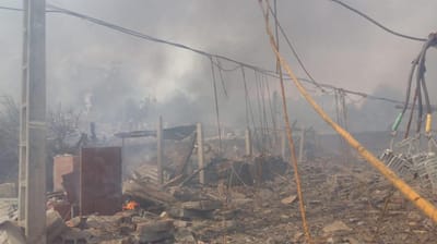 Explosão de pirotecnia causa destruição em Tui junto à fronteira norte - TVI