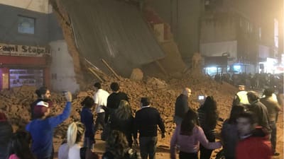 Antigo teatro desaba e faz um morto e vários feridos - TVI