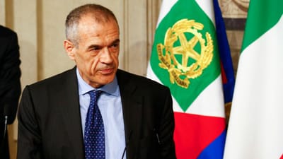 Carlo Cottarelli aceita formar Governo provisório em Itália - TVI