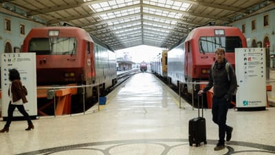 Governo autoriza compra de 22 comboios regionais pela CP - TVI