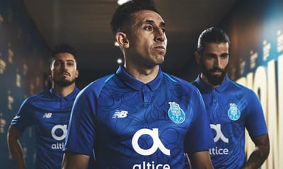 FC Porto apresenta camisola alternativa inspirada nos 125 anos - TVI