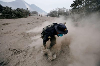 Vulcão de Fogo já fez 75 mortos e 192 desaparecidos na Guatemala - TVI