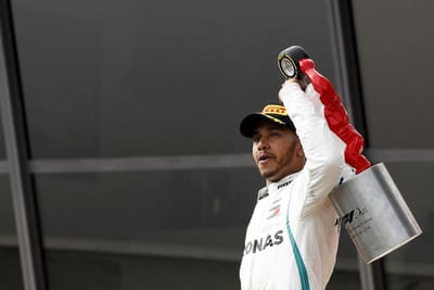 Hamilton: “Piloto e carro felizes é uma fórmula vencedora” - TVI