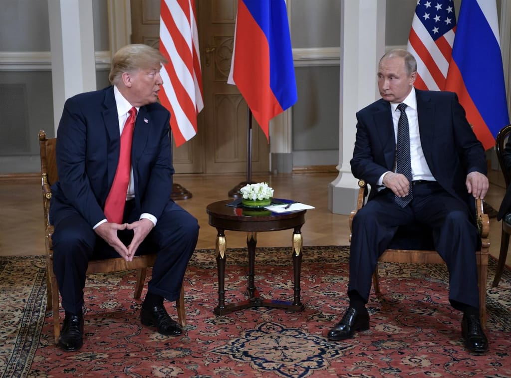 Donald Trump e Vladimir Putin - Cimeira de Helsínquia
